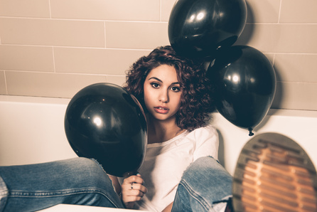 Alessia Cara - 2015 - 01