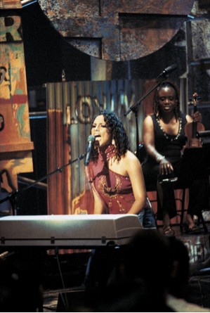 Alicia Keys - Unplugged 2005 - 5