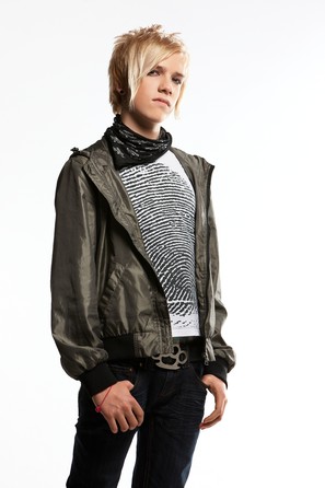 Aloha From Hell - Don't Gimme That - 23 - Felix "Feli" Keith