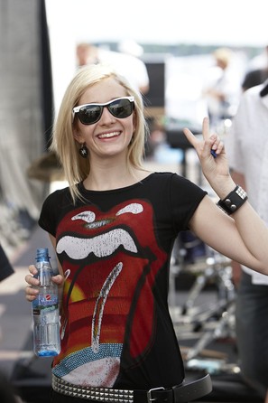 Aloha From Hell - No More Days to Waste - 8 - Vivien Vivi Bauernschmidt