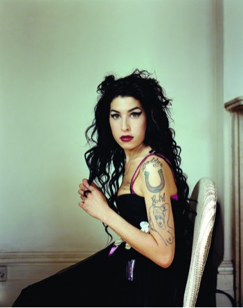 Amy Winehouse - Back to Black 2007 - 18