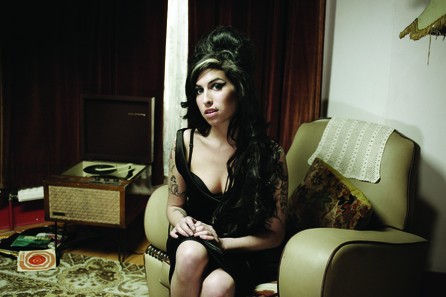 Amy Winehouse - Back to Black 2007 - 9
