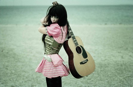 Aura Dione - Columbine - 2