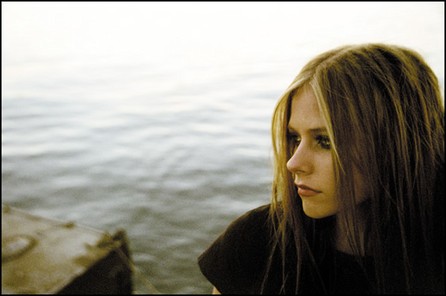 Avril Lavigne - 4