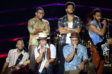 Bruno Mars - O2 ARENA 2013 - 3