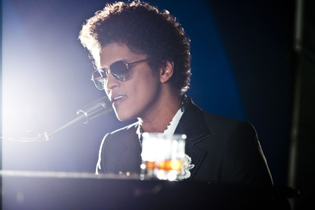 Bruno Mars - WHEN I WAS YOUR MAN Video Pic 2