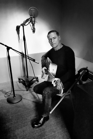 Bryan Adams - 2014
