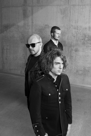 Carpark North - Lost - 5