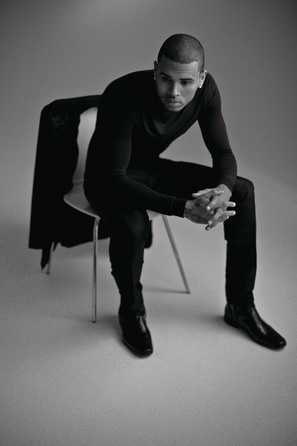 Chris Brown - Graffiti - 1