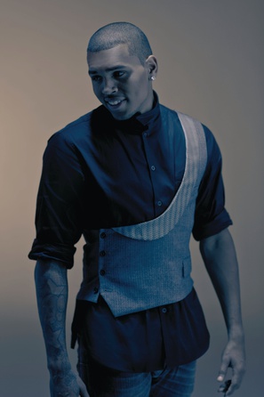 Chris Brown - Graffiti - 3