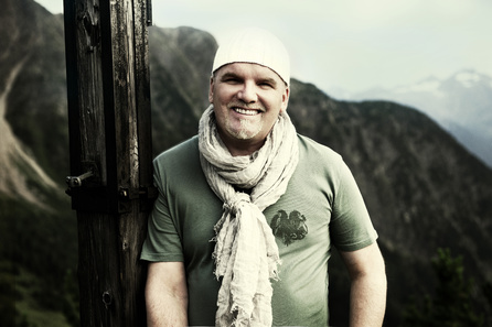 DJ Ötzi - 2012 Es ist Zeit - 02