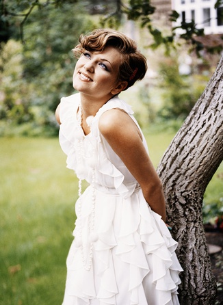 Ella Endlich - 2010 - 4