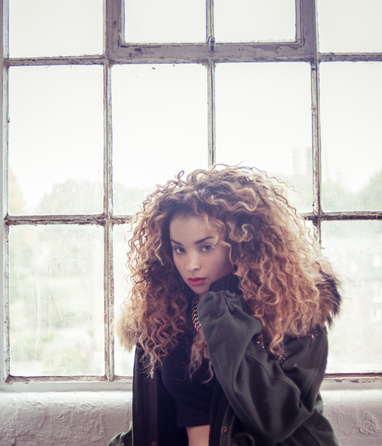 Ella Eyre - 2014 - 02