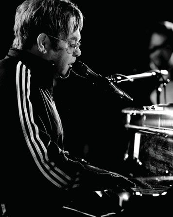 Elton John - 2013 - 04