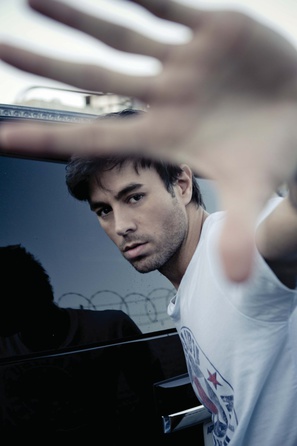 Enrique Iglesias - 2014 - 03
