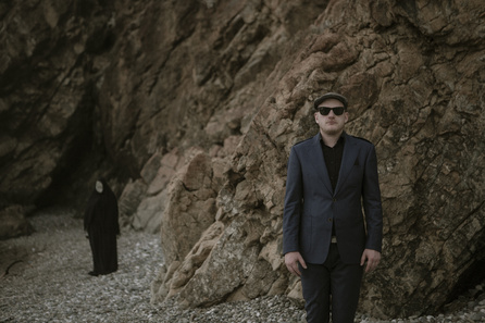 Flo Mega - Mann über Bord - 07