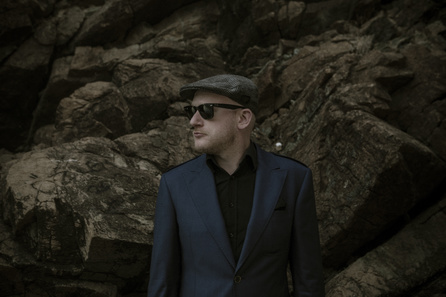 Flo Mega - Mann über Bord - 08