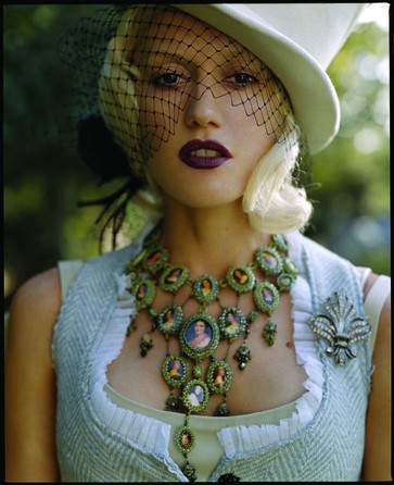 Gwen Stefani - 2004 - 14