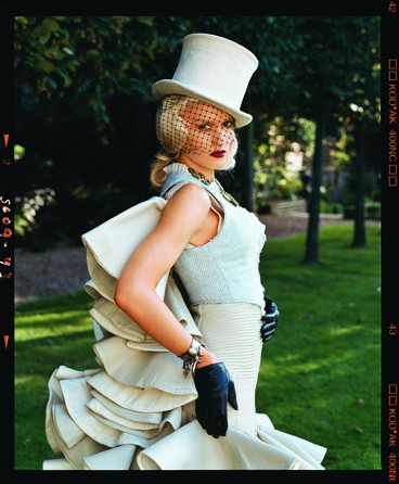 Gwen Stefani - 2004 - 4