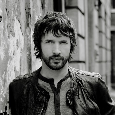 Porträtfoto von James Blunt