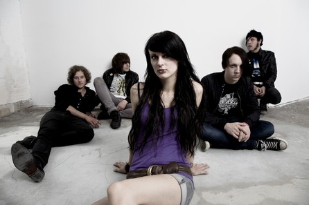 Jennifer Rostock - Ins offene Messer - 1