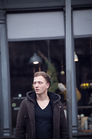 Joris Buchholz - "Hoffnungslos Hoffnungsvoll" 2015 - 04