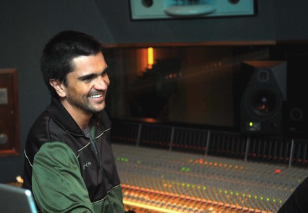 Juanes - La Vida... Es Un Ratico 2007 - 3