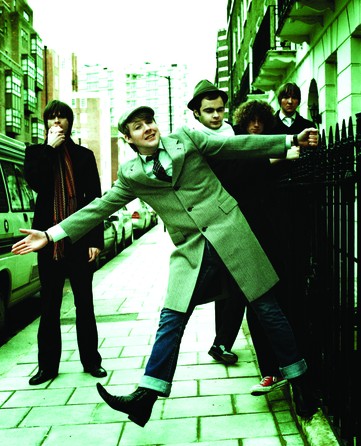 Kaiser Chiefs - Employment 2005 - 2