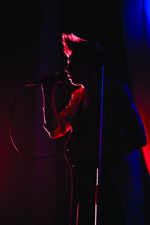 La Roux - In For the Kill - 4