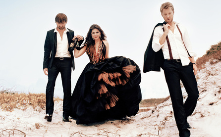 Lady Antebellum - 2013 - 15