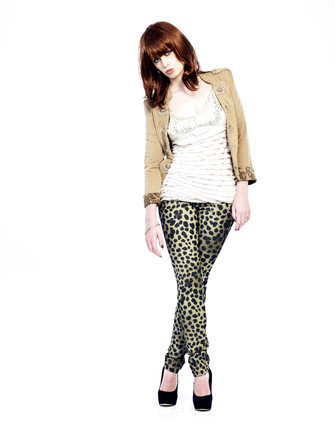 LaVive - No Sleep - 10 - Meike