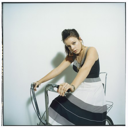 Lily Allen - Allright, Still 2006 - 4