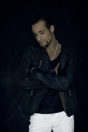 Mark Medlock - Mr. Lonley (2007) - 4