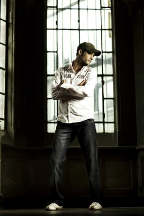 Mark Medlock - Mr. Lonley (2007) - 5