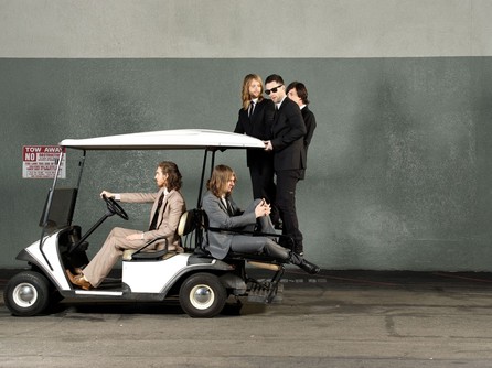 Maroon 5 - It Won't Be Soon Before Long - 6