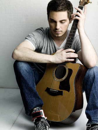 Mihalis - Everyone Dance - 4