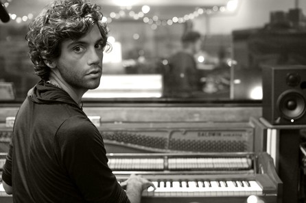 Mika - The Boy Who Knew to Much - 11