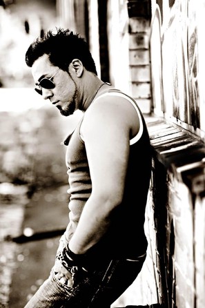 Mike Leon Grosch - Absolute 2006 - 9