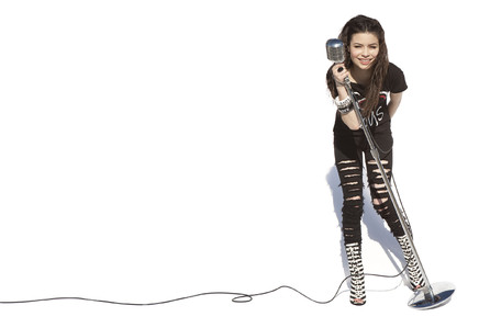 Miranda Cosgrove - Sparks Fly - 3