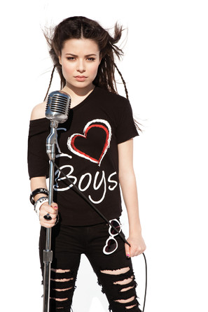 Miranda Cosgrove - Sparks Fly - 4