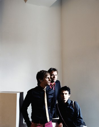 Muse - Black Holes & Revelations - 1