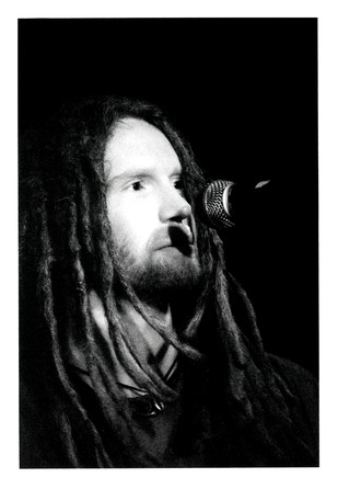 Newton Faulkner - Hand Built By Robots - 13