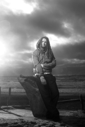 Newton Faulkner - Hand Built By Robots - 2