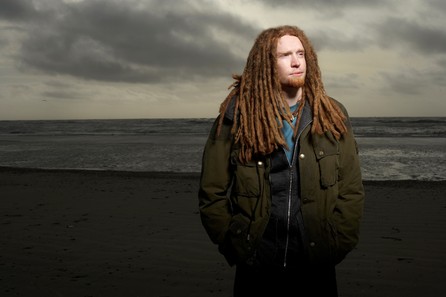 Newton Faulkner - Hand Built By Robots - 5