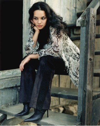 Norah Jones - Diverse Photos - 12