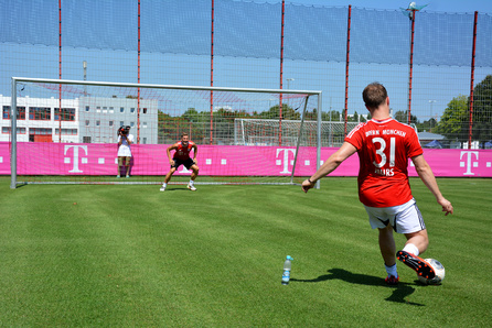 Olly Murs beim FC Bayern München (06.08.2013) - 4