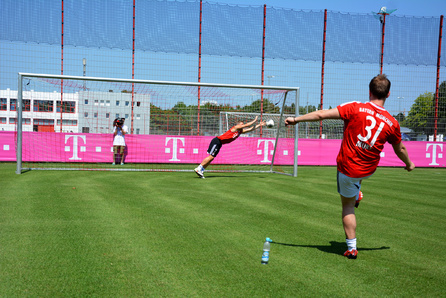 Olly Murs beim FC Bayern München (06.08.2013) - 5