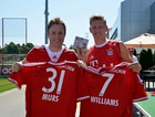 Olly Murs & Bastian Schweinsteiger (06.08.2013)