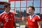 Olly Murs & Mario Mandzukic? (06.08.2013)