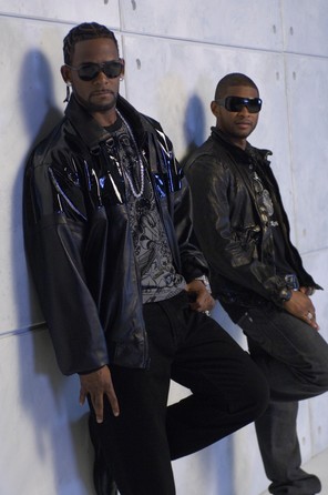 R. Kelly - R.Kelly & Usher "Same Girl" - 1